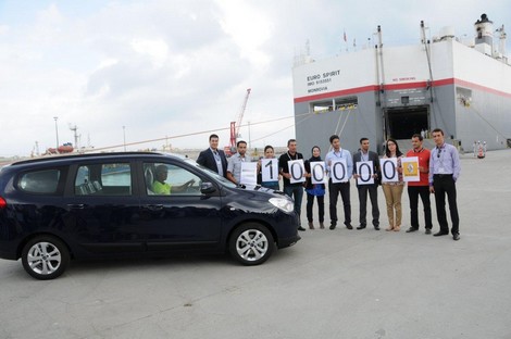 مصنع “رونو طنجة” يُصدِّر السيارة رقم 100 ألف منذ تأسيسه