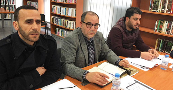 عبد المالك بوغابة باحث في السياحة، ورئيس المنتدى المتوسطي للسياحة بجهة طنجة تطوان الحسيمة يقدم  تصوره  لإعادة الإنتعاش للسياحة  بمدن  الشمال