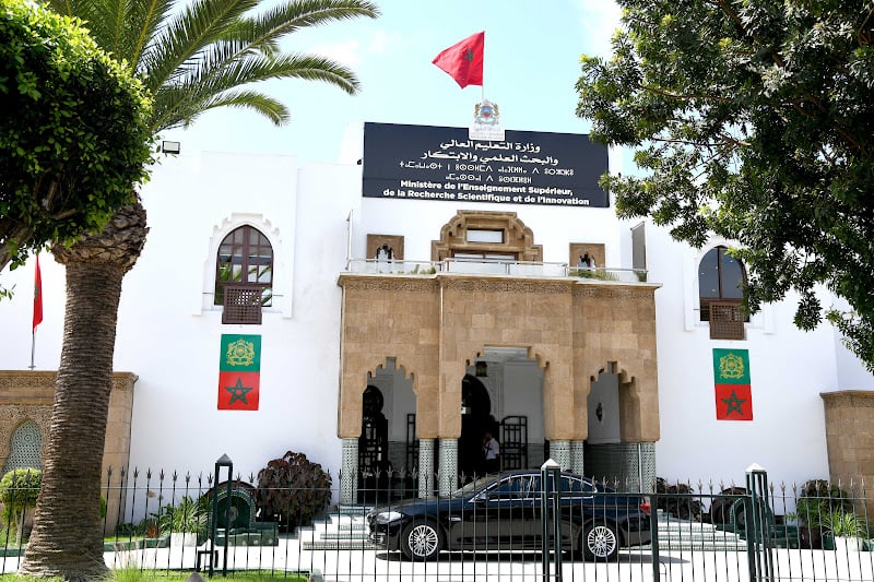 هل ستعرف مشاكل التعليم العالي حلولا عملية في القريب ؟